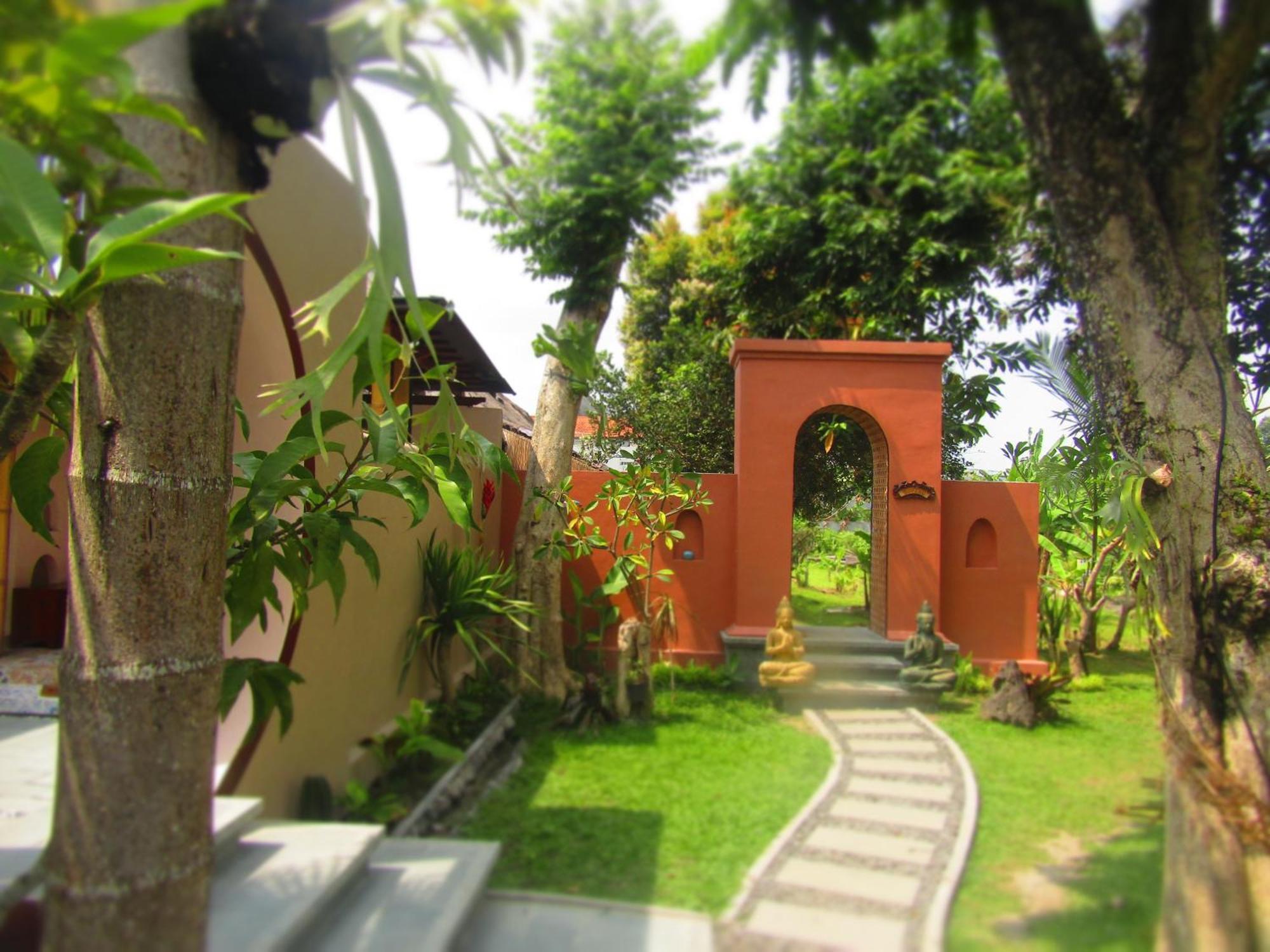 Ubud Hidden Villa Yone Village Exterior foto